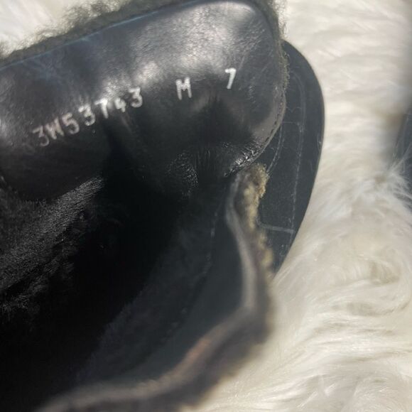 Stuart Weitzman Leather Black Suede ankle Boots with brown faux fur trim SZ7 - Picture 9 of 9